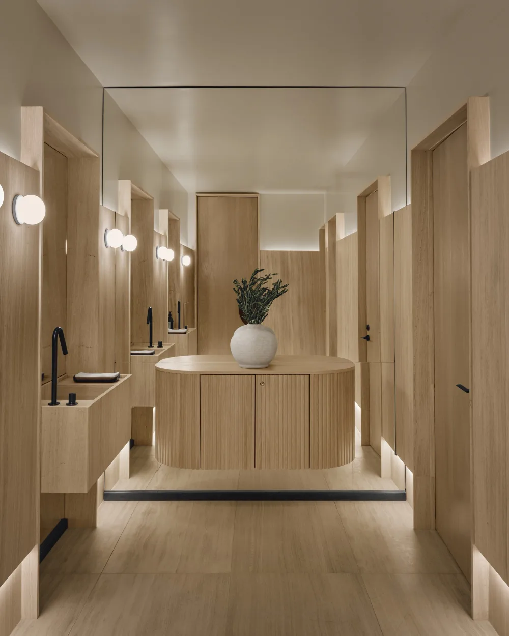 Broccolini by Atelier Zebulon Perron G Co Photo Alex Lesage 9