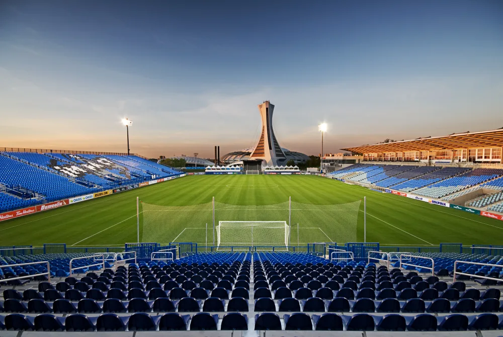 Stade saputo 03
